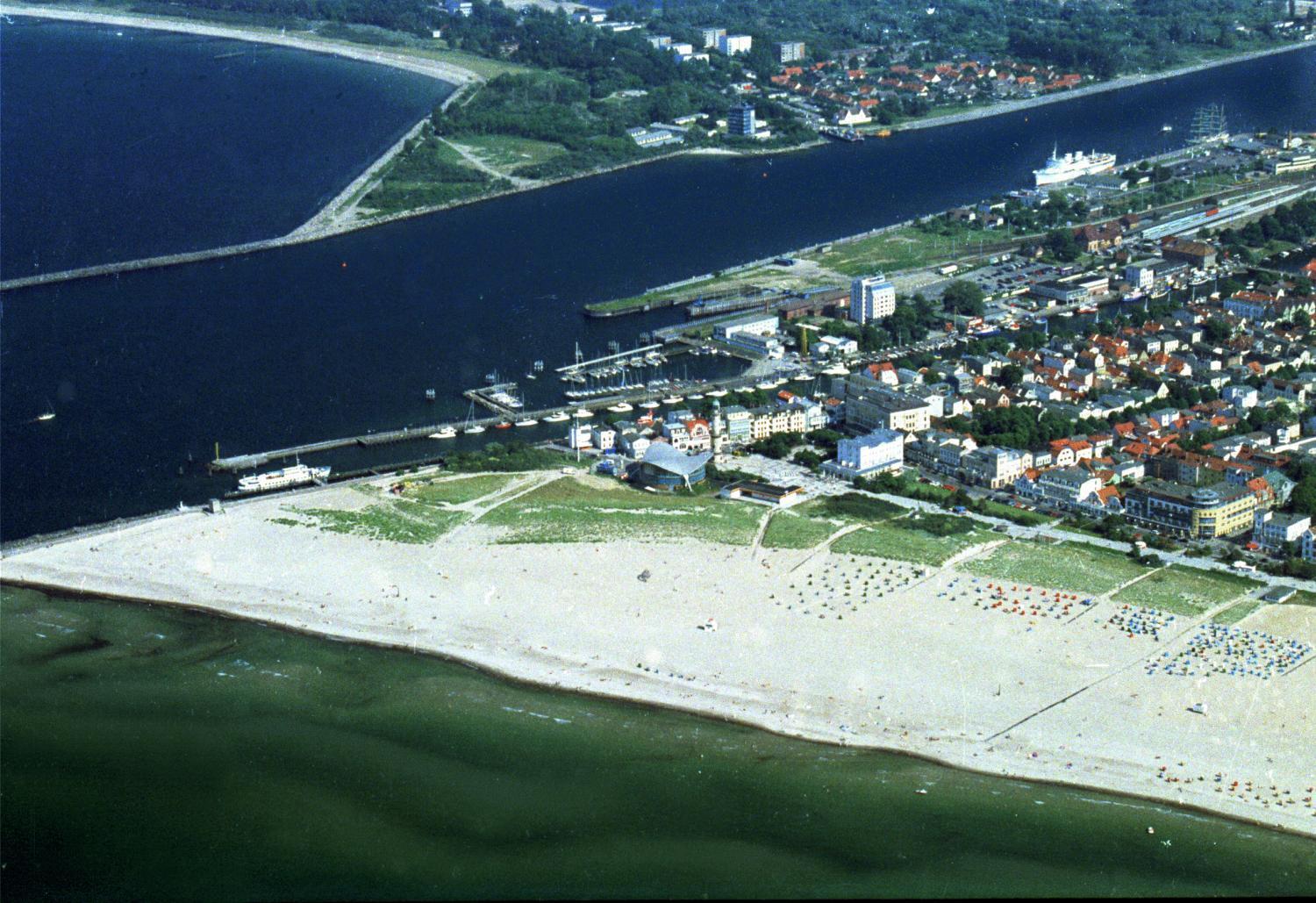 Hotel Bellevue Warnemuende Rostock Exterior foto